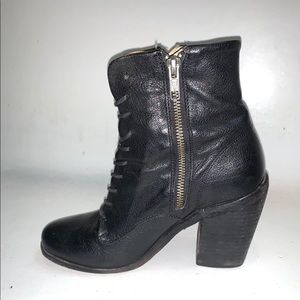 FRYE | Double Zip Leather Ankle Boots 7.5